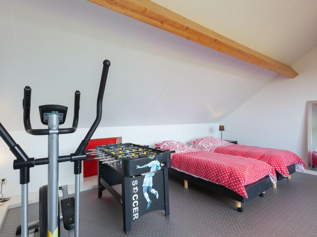 Luxury Holiday Home With Private Terrace Langweer Eksteriør billede